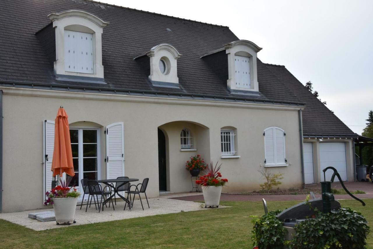 Le Clos Du Vieux Port Véretz Exterior photo